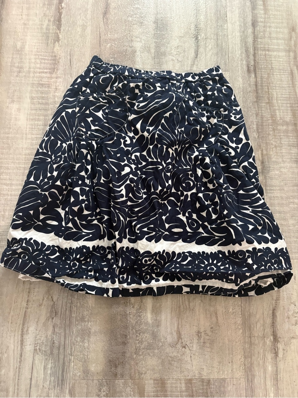 Crewcuts blue and white print skirt size 10